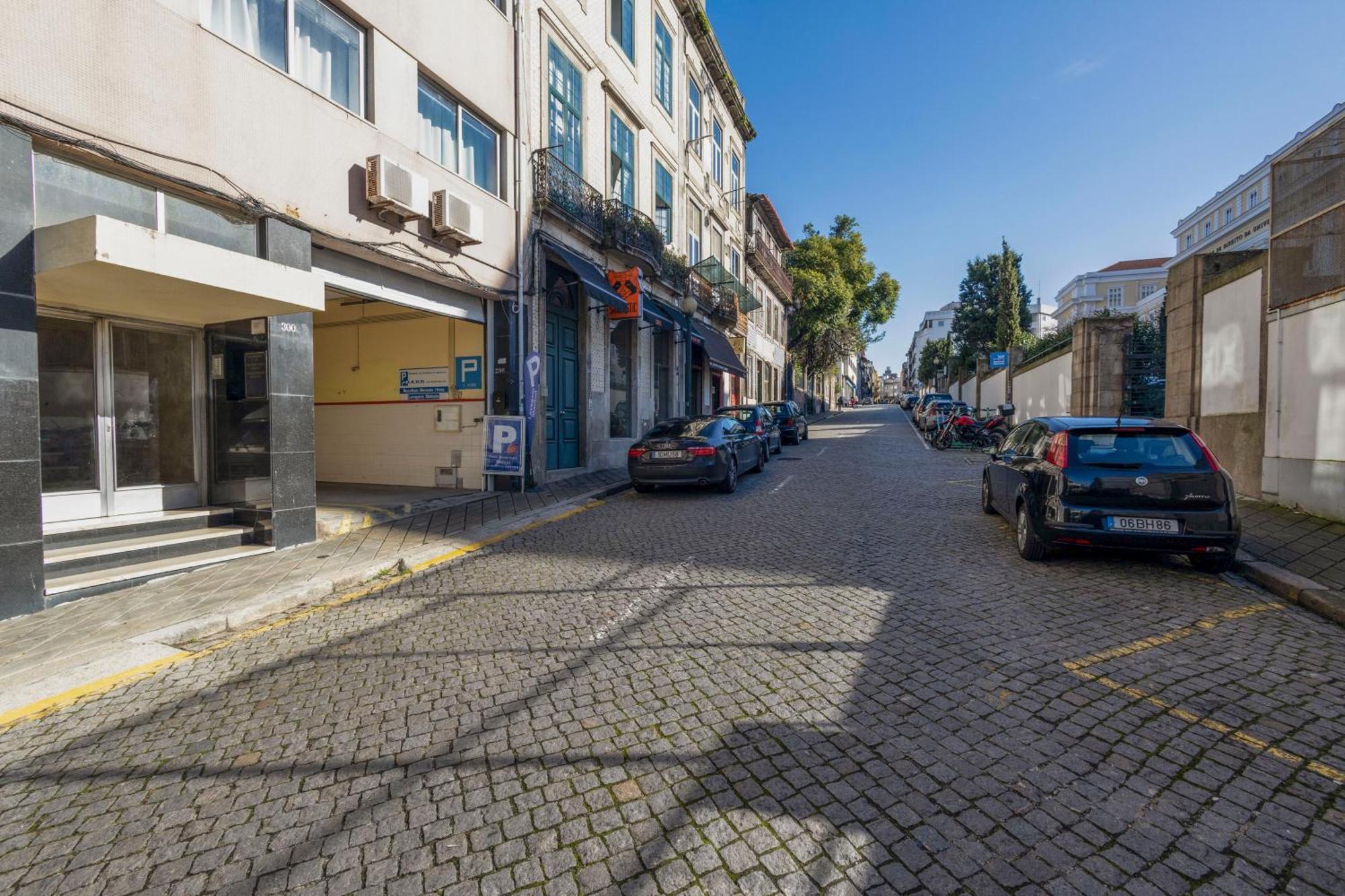 Travel & Live Bragas Apartment Porto Exterior photo